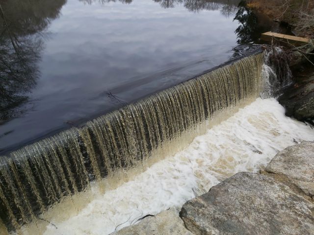 The waterfall at the beginning of our new road.