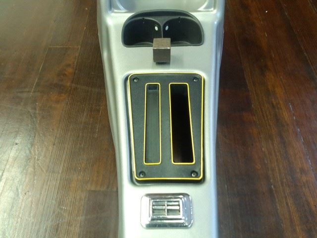 Center Console For ALLSPARK plugged in