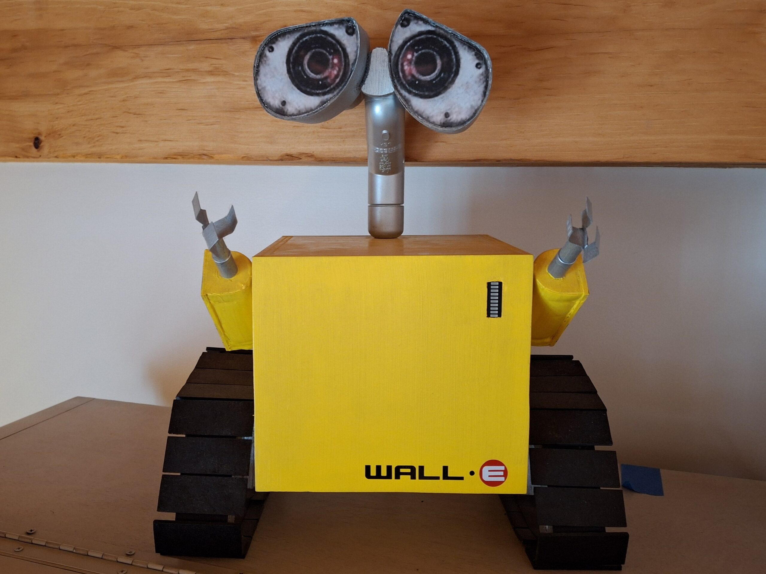 wall-e server case