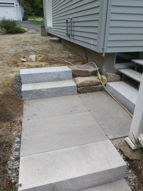 A two-way landing patio or deck